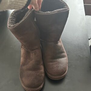 UGG Brown Shearling Boots sz 10